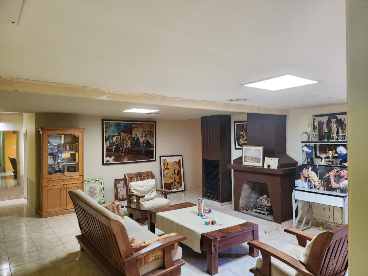Hostel Danny El Calafate Zewnętrze zdjęcie