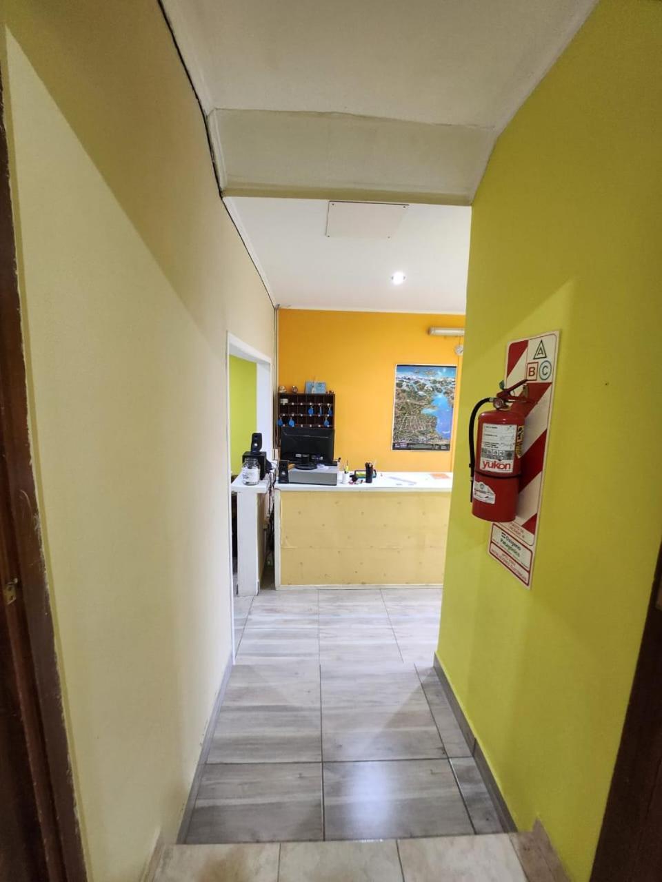Hostel Danny El Calafate Zewnętrze zdjęcie