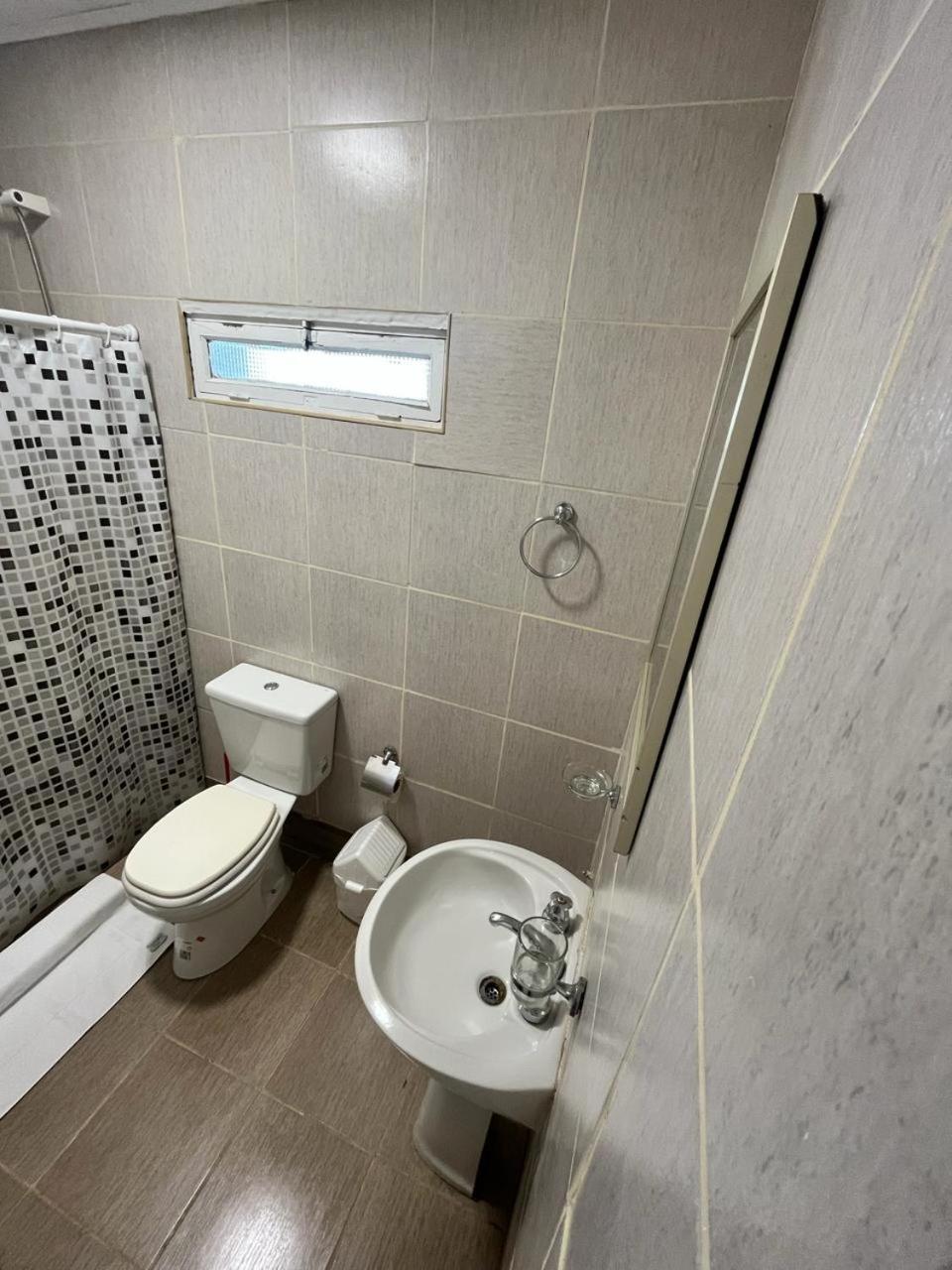 Hostel Danny El Calafate Zewnętrze zdjęcie