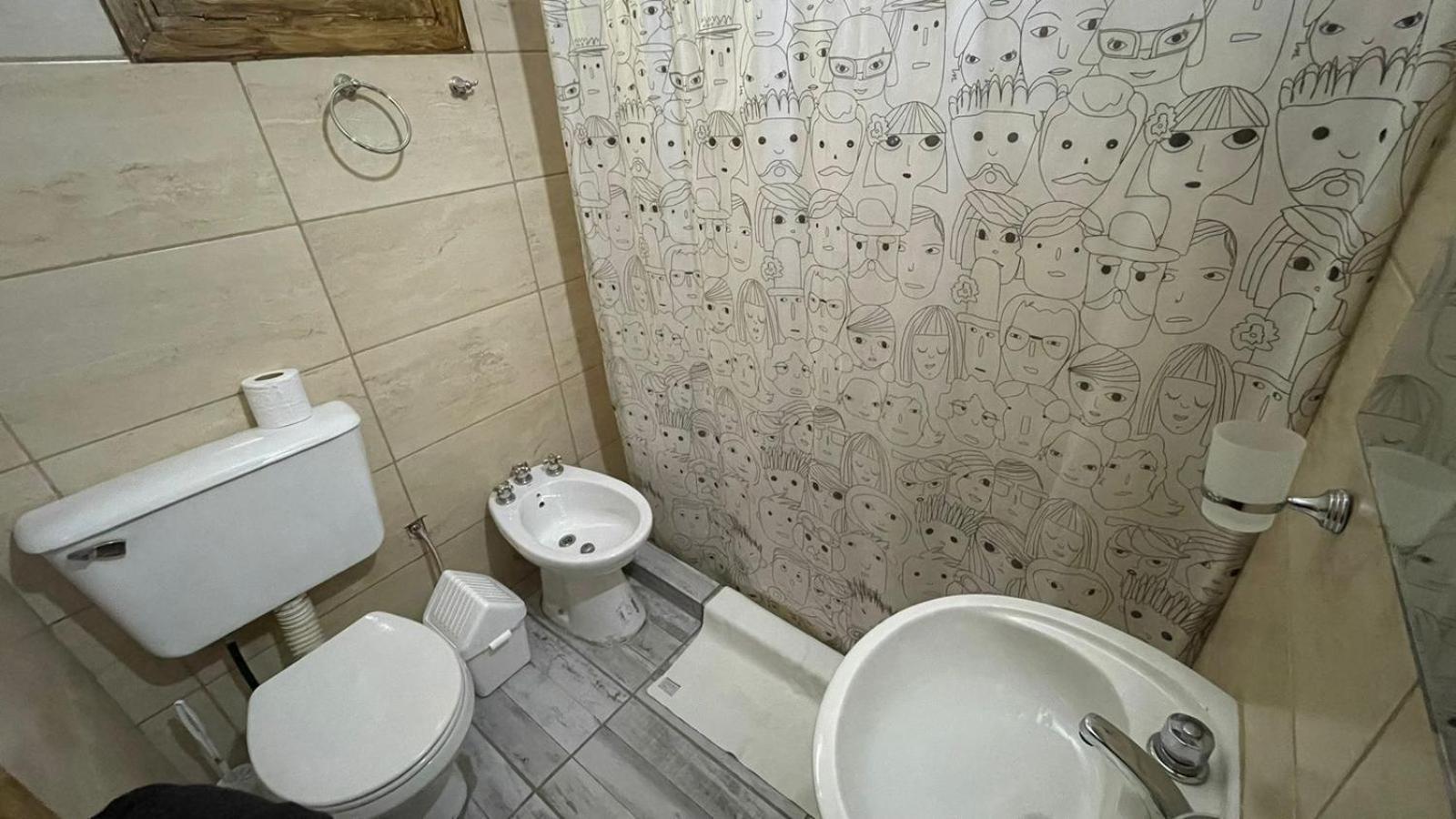 Hostel Danny El Calafate Zewnętrze zdjęcie