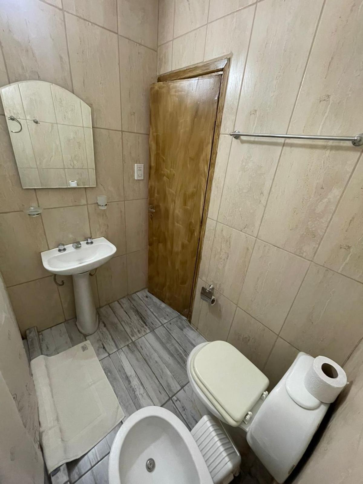 Hostel Danny El Calafate Zewnętrze zdjęcie