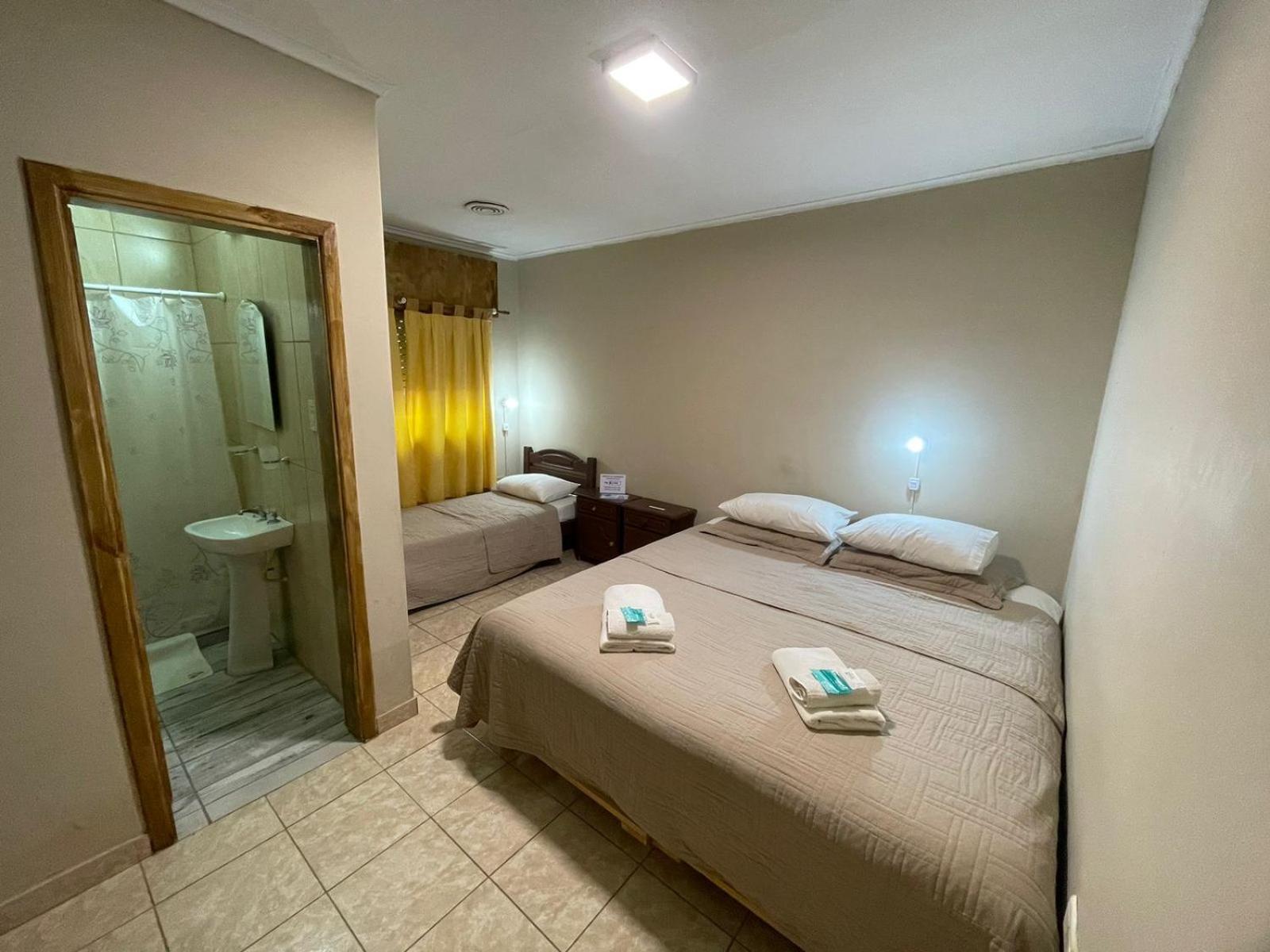 Hostel Danny El Calafate Zewnętrze zdjęcie