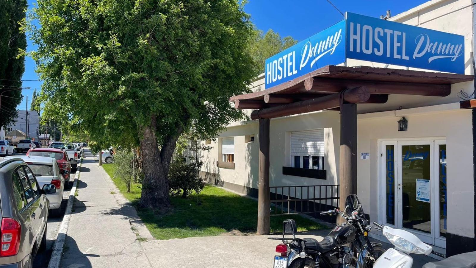 Hostel Danny El Calafate Zewnętrze zdjęcie